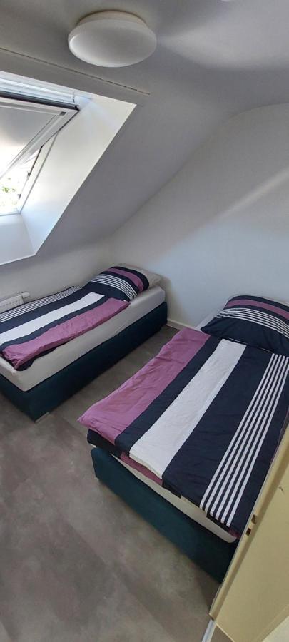 Bruno'S Ferienwohnung เวนดลิงเกน อัม เนคคาร์ ภายนอก รูปภาพ