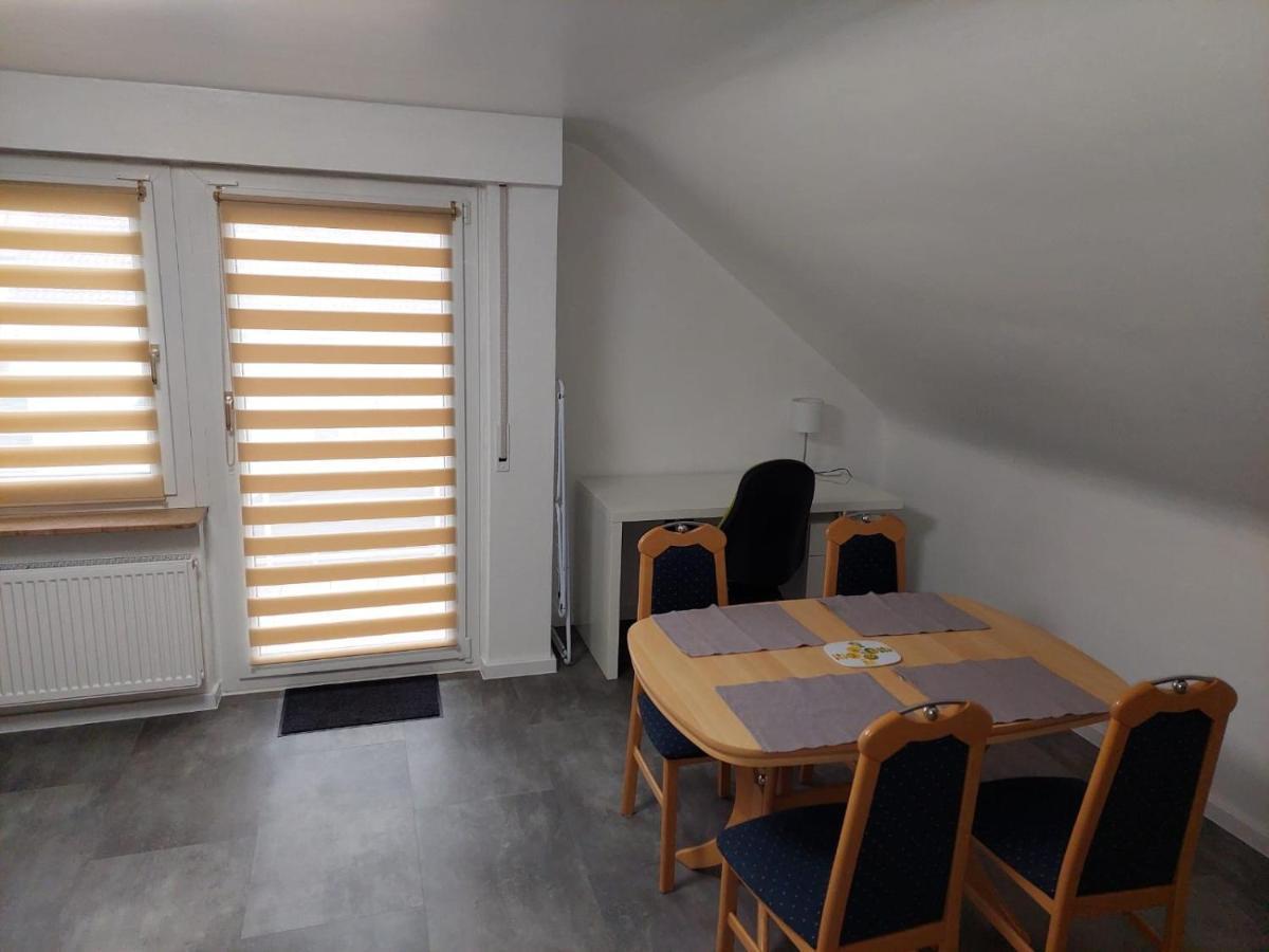 Bruno'S Ferienwohnung เวนดลิงเกน อัม เนคคาร์ ภายนอก รูปภาพ